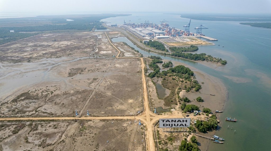 BELI TANAH UNTUK PUSAT DISTRIBUSI TANJUNG CARAT